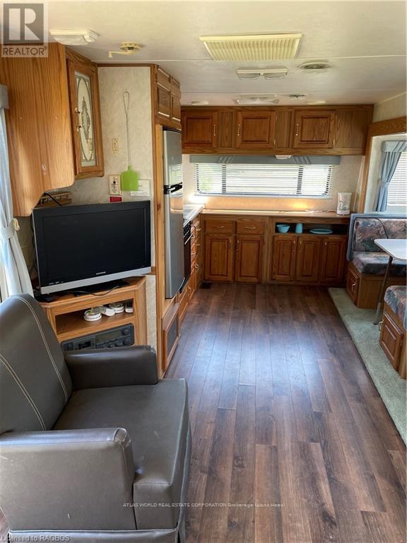 Secondary picture of 14 - 9 TAMARAC ROAD