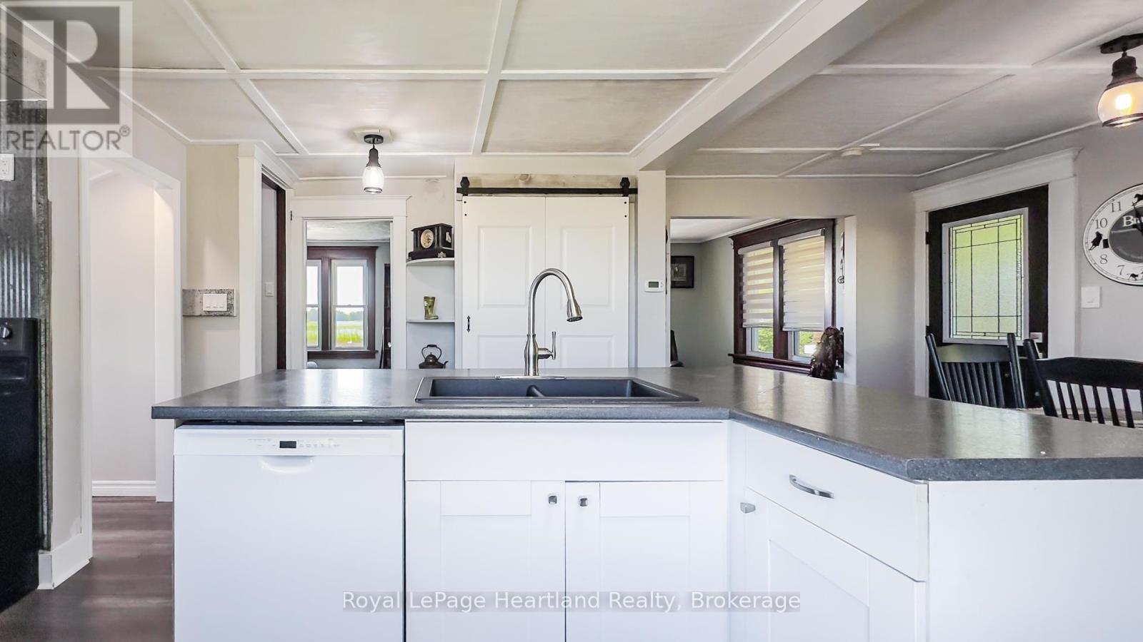 82376 Bluewater Highway, Ashfield-Colborne-Wawanosh, Ontario N7A 3Y3 - Photo 10 - X12368613