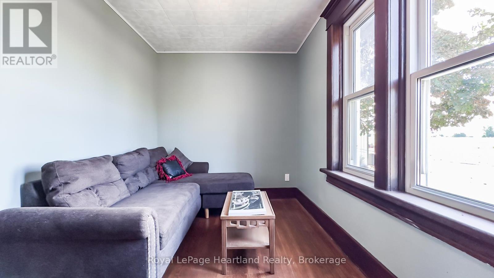 82376 Bluewater Highway, Ashfield-Colborne-Wawanosh, Ontario N7A 3Y3 - Photo 26 - X12368613