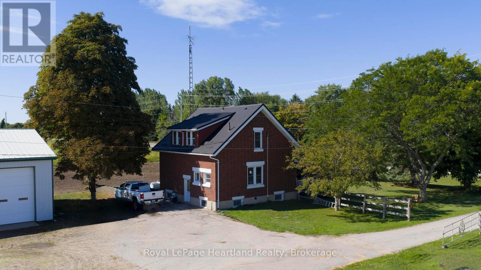 82376 Bluewater Highway, Ashfield-Colborne-Wawanosh, Ontario N7A 3Y3 - Photo 42 - X12368613
