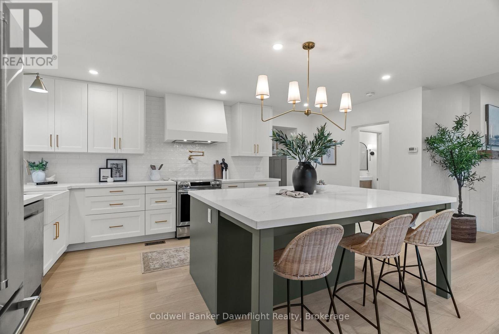 84094 London Road, Morris Turnberry, Ontario N0M 1H0 - Photo 14 - X12528840