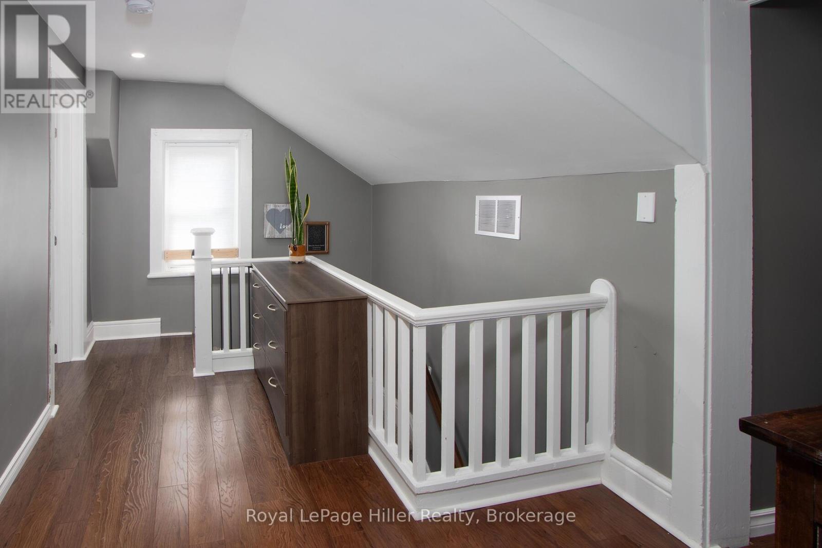 53 George Street E, Huron East, Ontario  N0K 1W0 - Photo 28 - X12501934