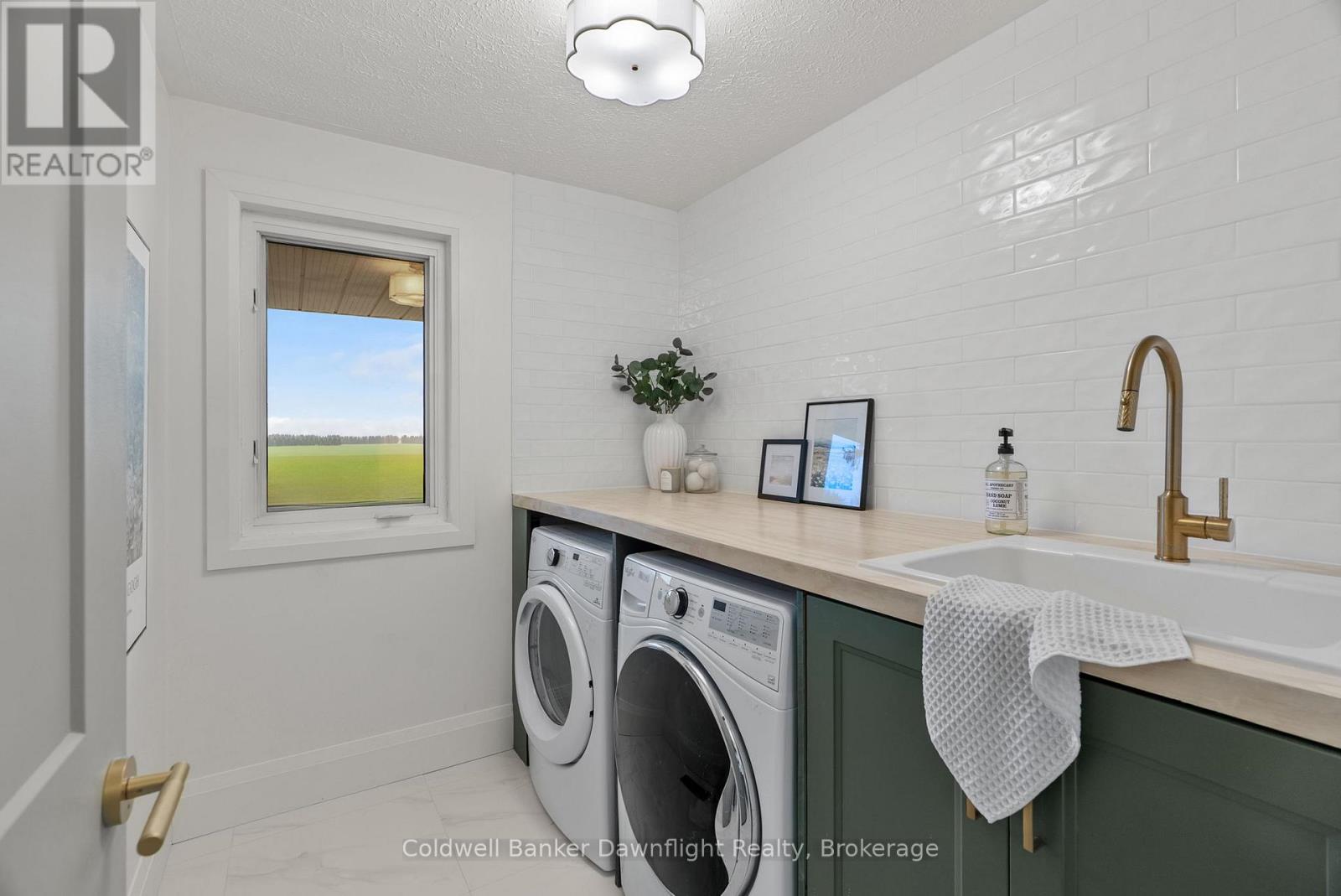 84094 London Road, Morris Turnberry, Ontario N0M 1H0 - Photo 6 - X12528840