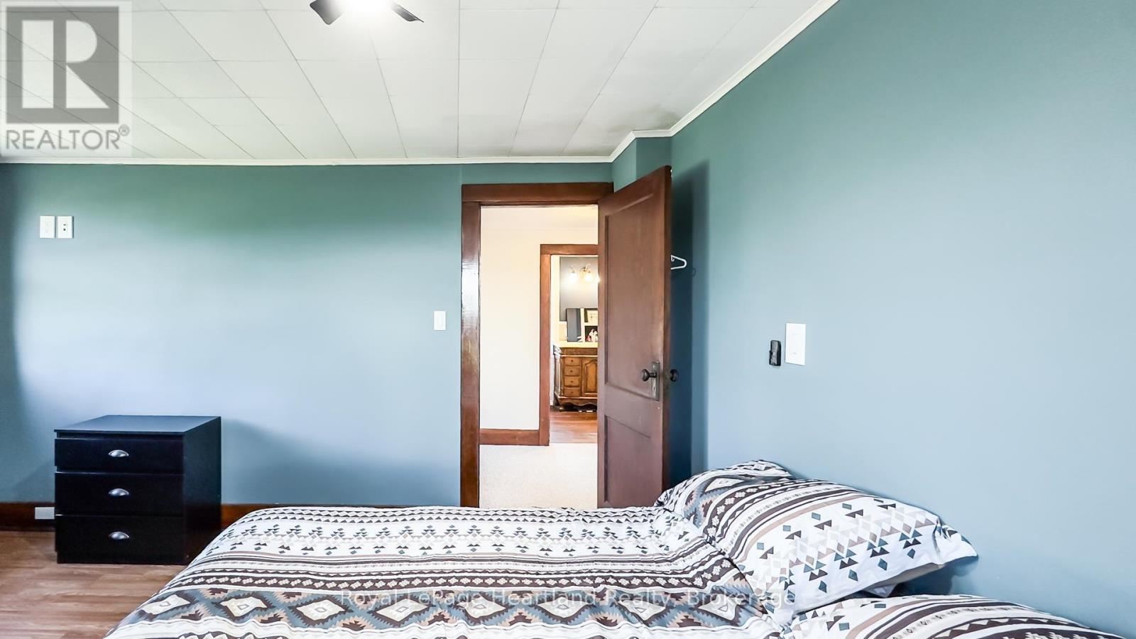 82376 Bluewater Highway, Ashfield-Colborne-Wawanosh, Ontario N7A 3Y3 - Photo 31 - X12368613