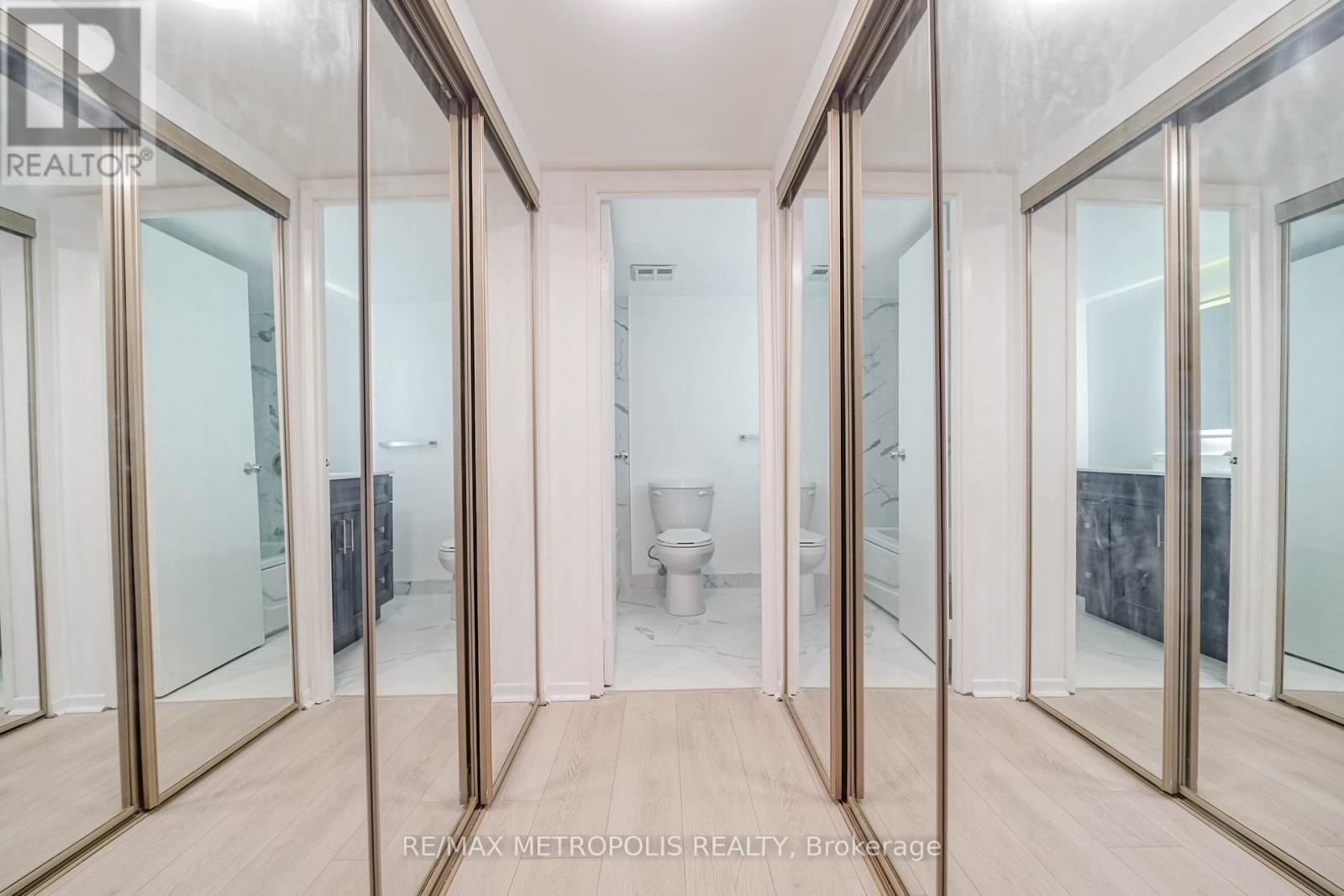 2908 - 1001 Bay Street, Toronto, Ontario  M5S 3A6 - Photo 39 - C12672142