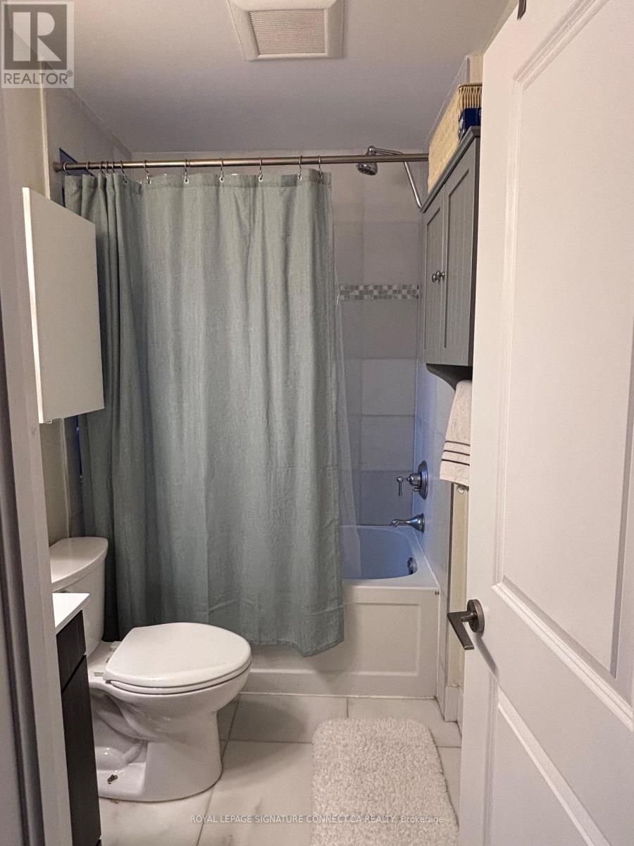 Upper - 3 Rolyat Street, Toronto, Ontario  M6J 1S5 - Photo 10 - C12672148