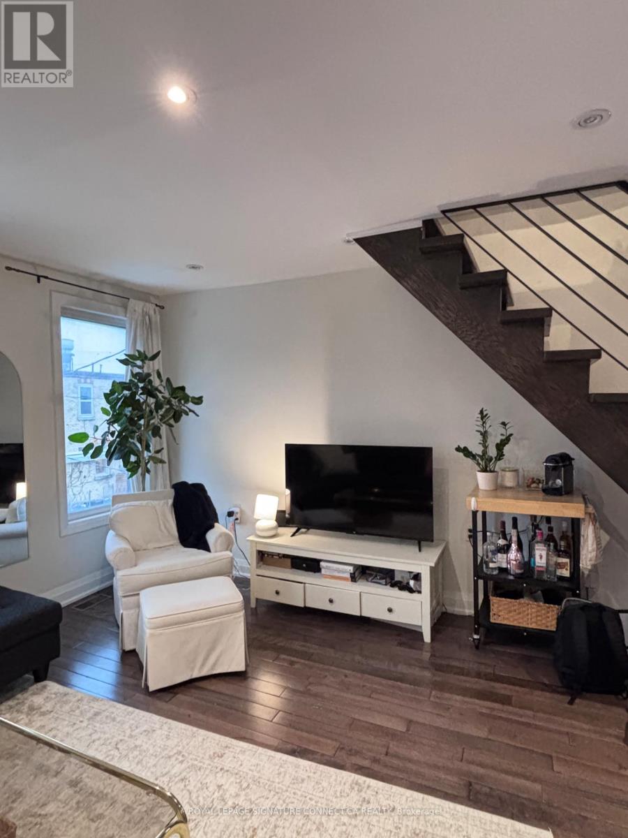 Upper - 3 Rolyat Street, Toronto, Ontario  M6J 1S5 - Photo 2 - C12672148