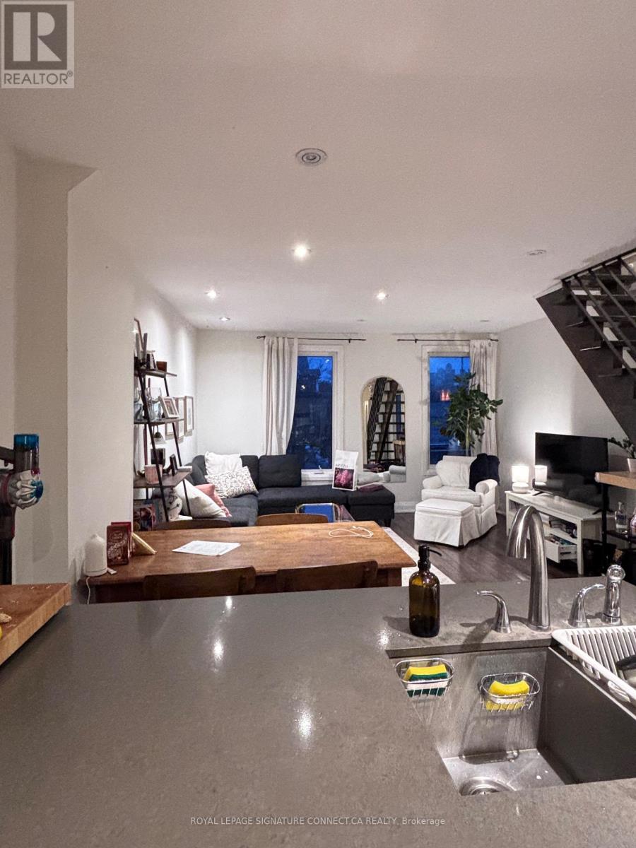 Upper - 3 Rolyat Street, Toronto, Ontario  M6J 1S5 - Photo 4 - C12672148