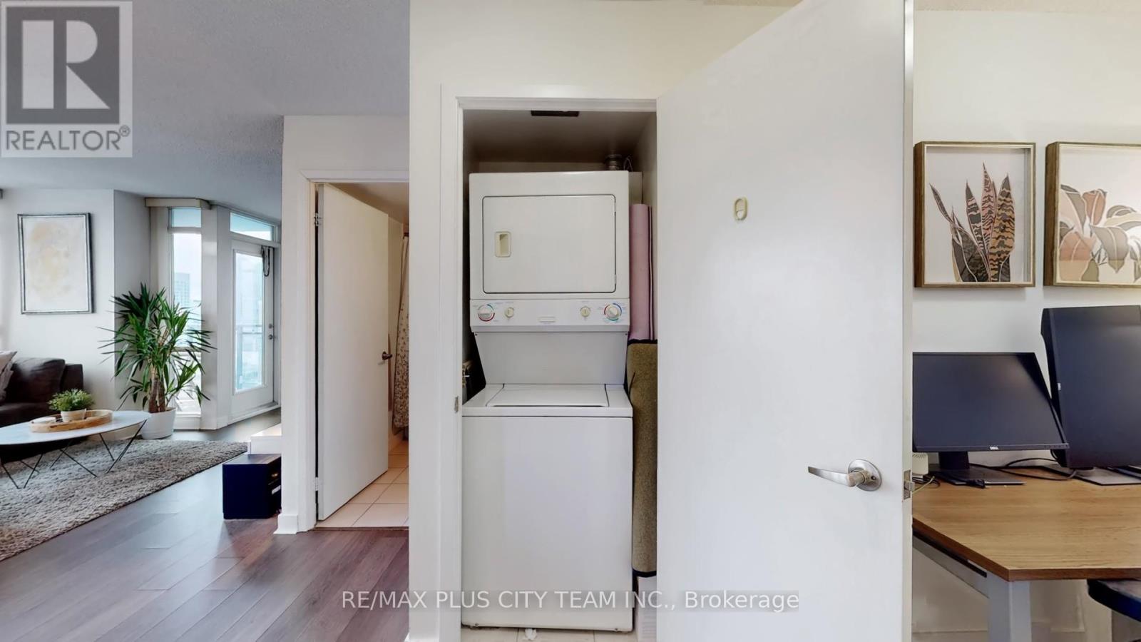 5106 - 11 Brunel Court, Toronto, Ontario  M5V 3Y3 - Photo 18 - C12672170