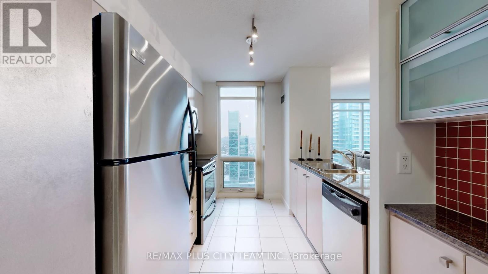 5106 - 11 Brunel Court, Toronto, Ontario  M5V 3Y3 - Photo 7 - C12672170