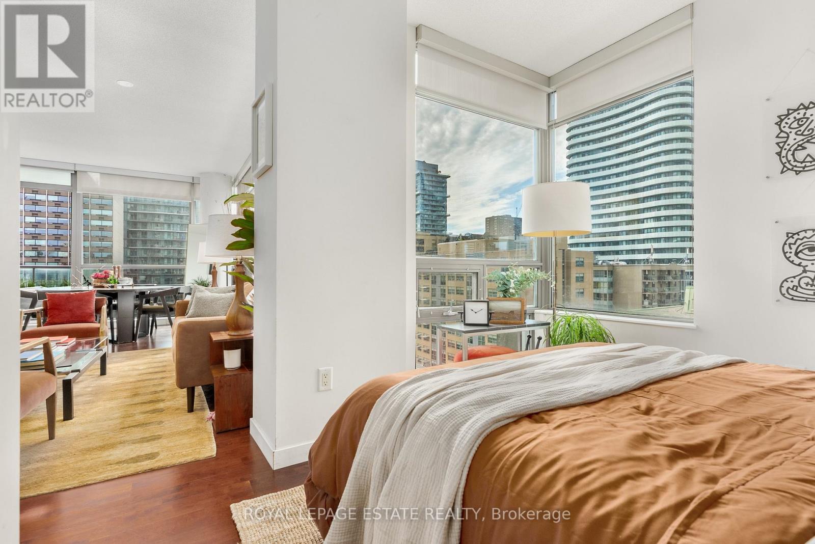 1003 - 281 Mutual Street, Toronto, Ontario  M4Y 3C4 - Photo 24 - C12672252