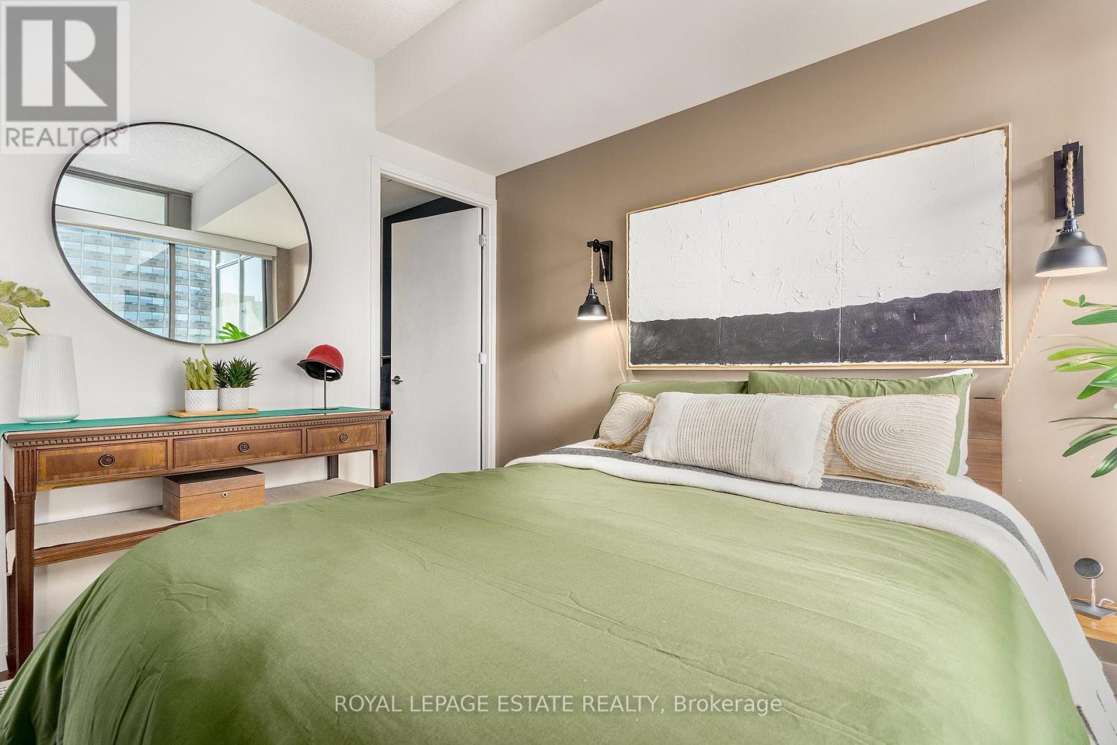 1003 - 281 Mutual Street, Toronto, Ontario  M4Y 3C4 - Photo 26 - C12672252