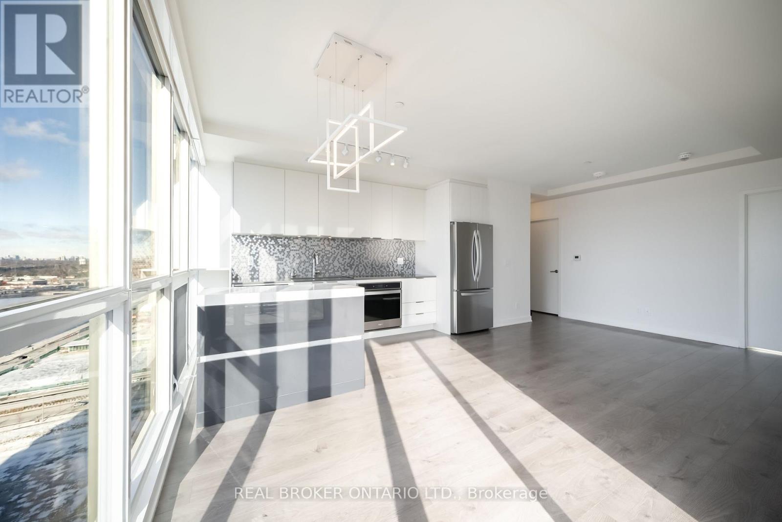 2211 - 2 Sonic Way, Toronto, Ontario  M3C 1P0 - Photo 24 - C12672330