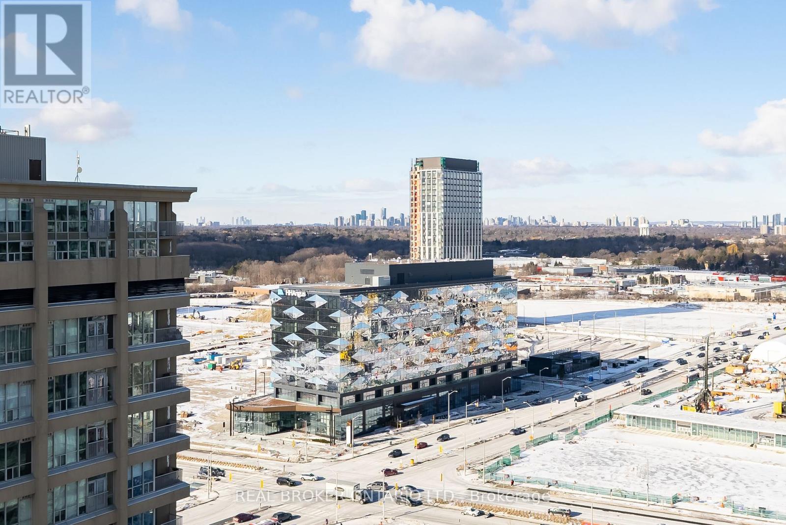 2211 - 2 Sonic Way, Toronto, Ontario  M3C 1P0 - Photo 31 - C12672330