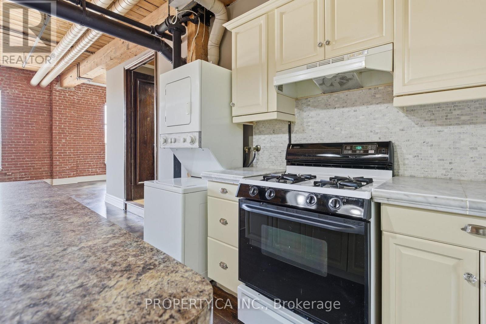 405 - 426 Queen Street E, Toronto, Ontario  M5A 1T4 - Photo 8 - C12672356