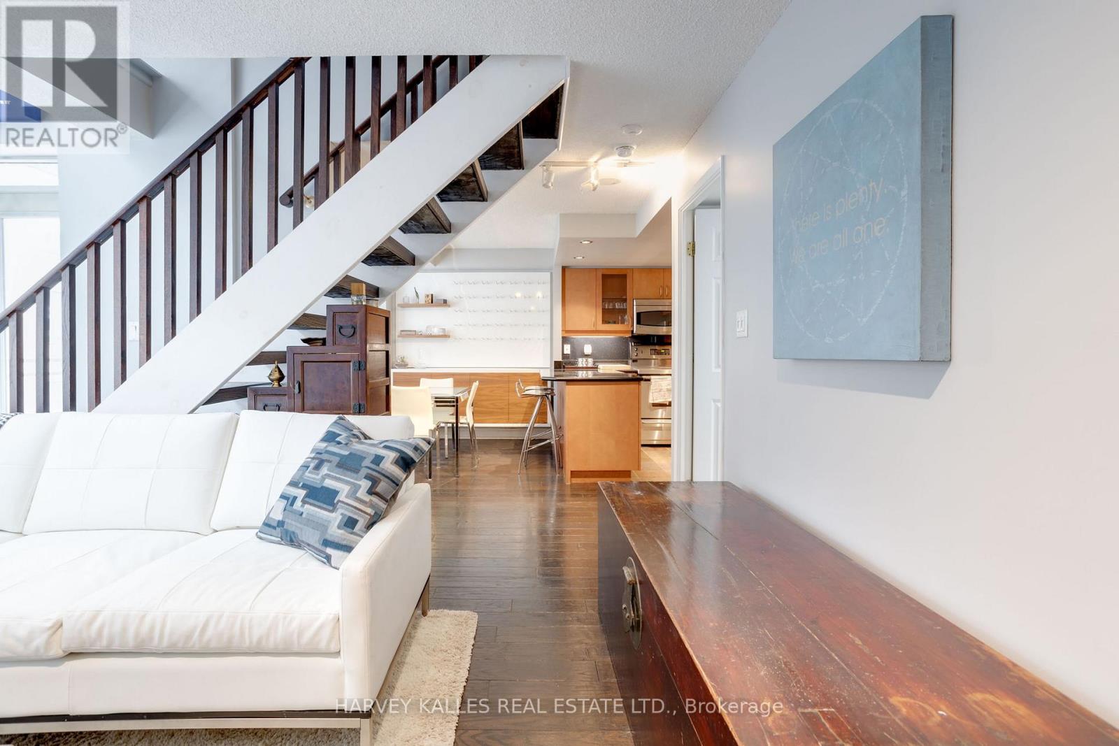 703 - 80 Cumberland Street, Toronto, Ontario  M5R 3V1 - Photo 15 - C12672376