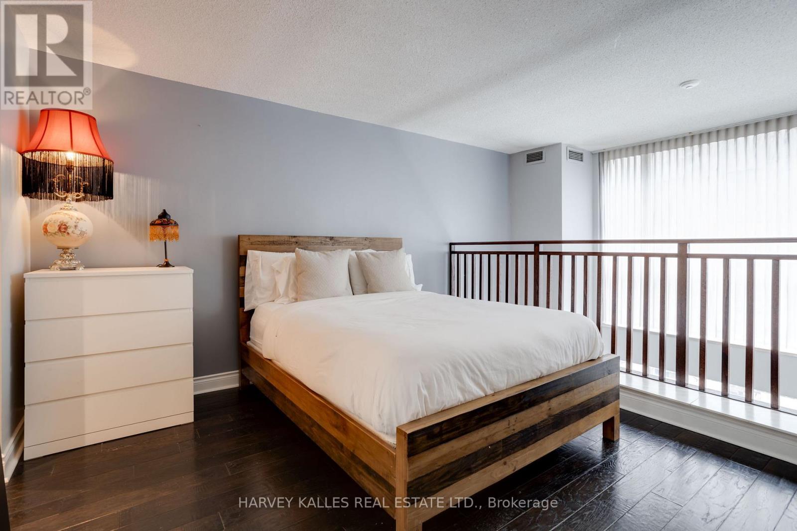 703 - 80 Cumberland Street, Toronto, Ontario  M5R 3V1 - Photo 24 - C12672376