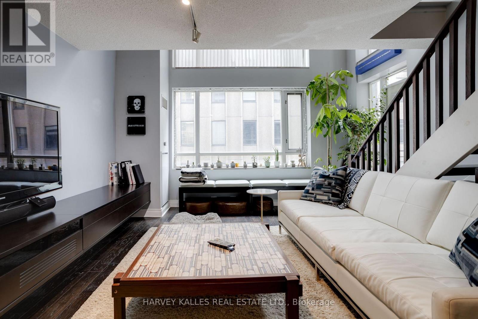 703 - 80 Cumberland Street, Toronto, Ontario  M5R 3V1 - Photo 7 - C12672376