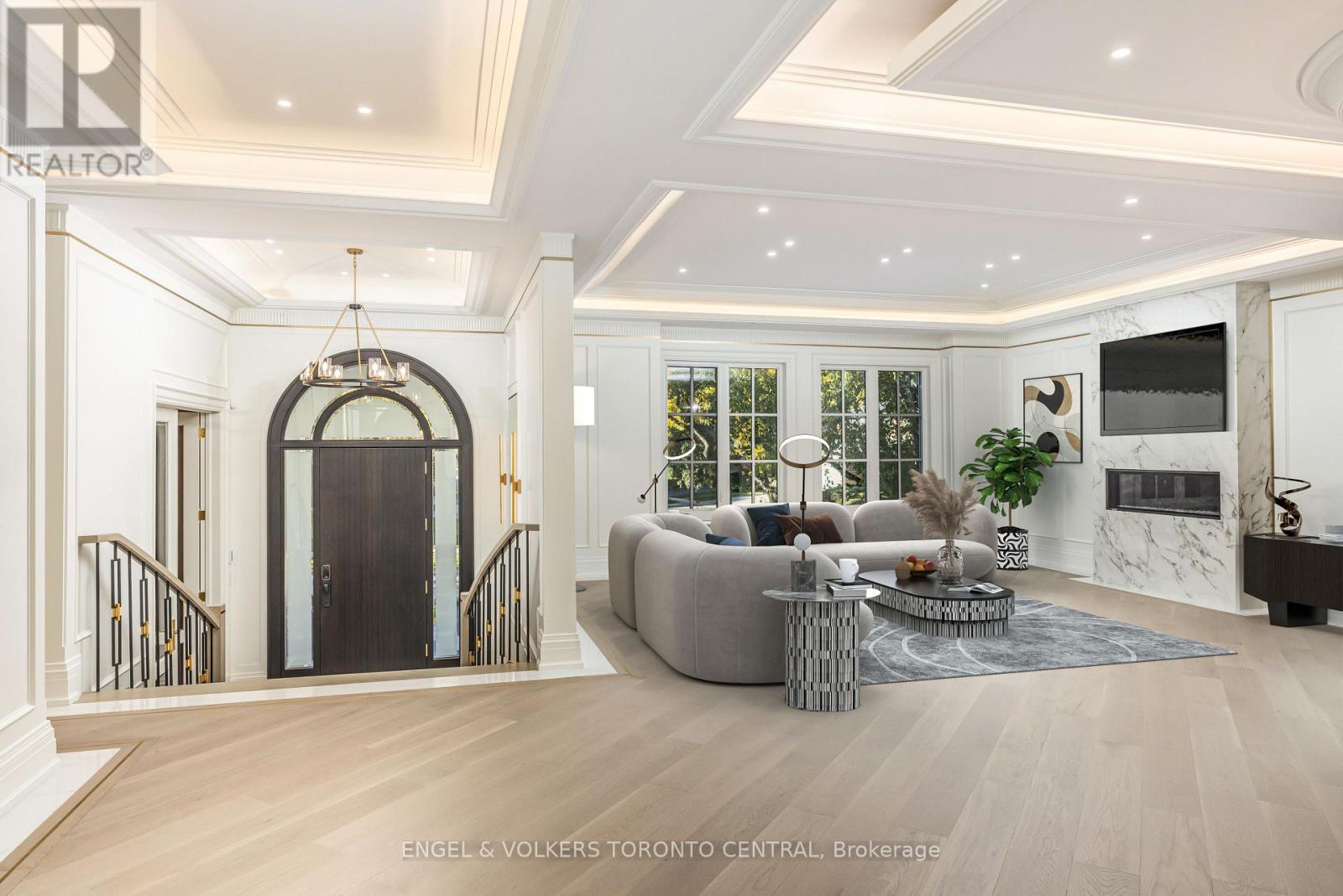 47 Danville Drive, Toronto, Ontario  M2P 1J2 - Photo 5 - C12672406