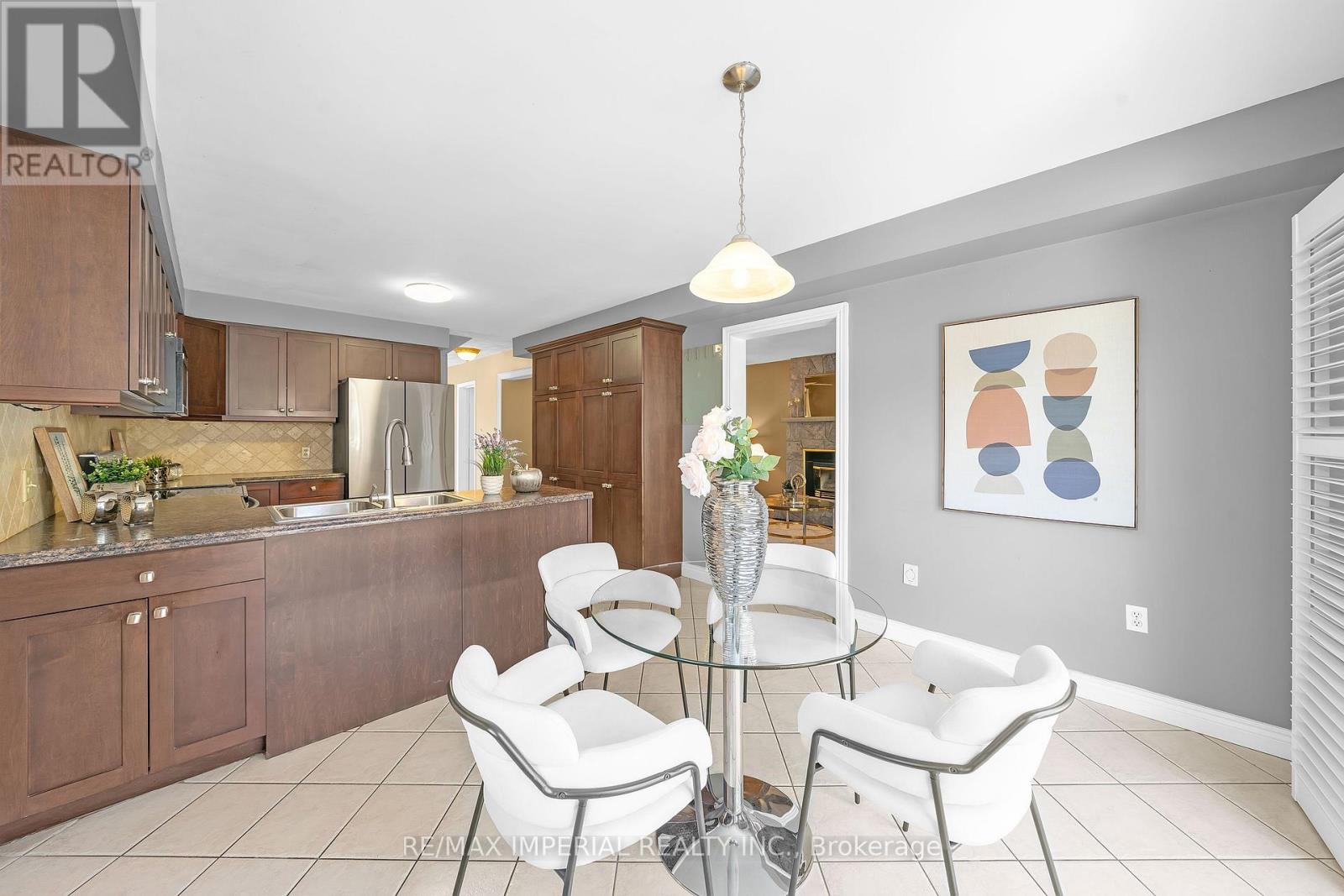 955 Snowbird Street, Oshawa, Ontario  L1J 8J8 - Photo 14 - E12672328