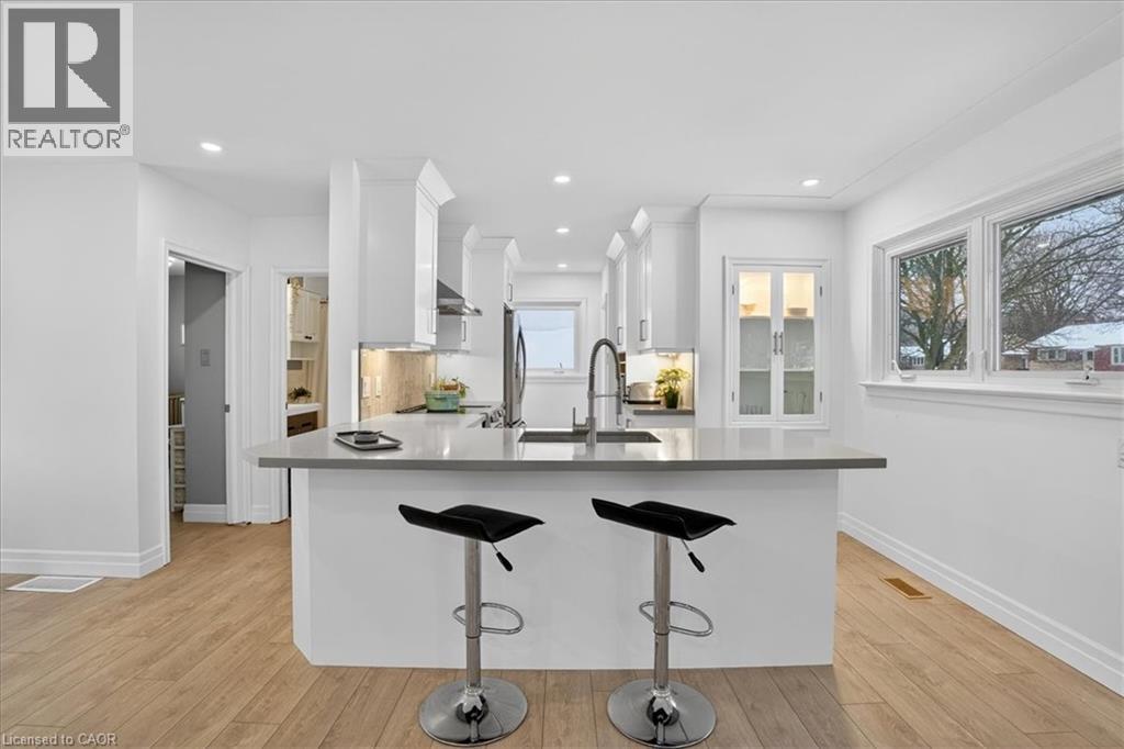 83 Elgin Crescent, Waterloo, Ontario  N2J 2S3 - Photo 11 - 40794928