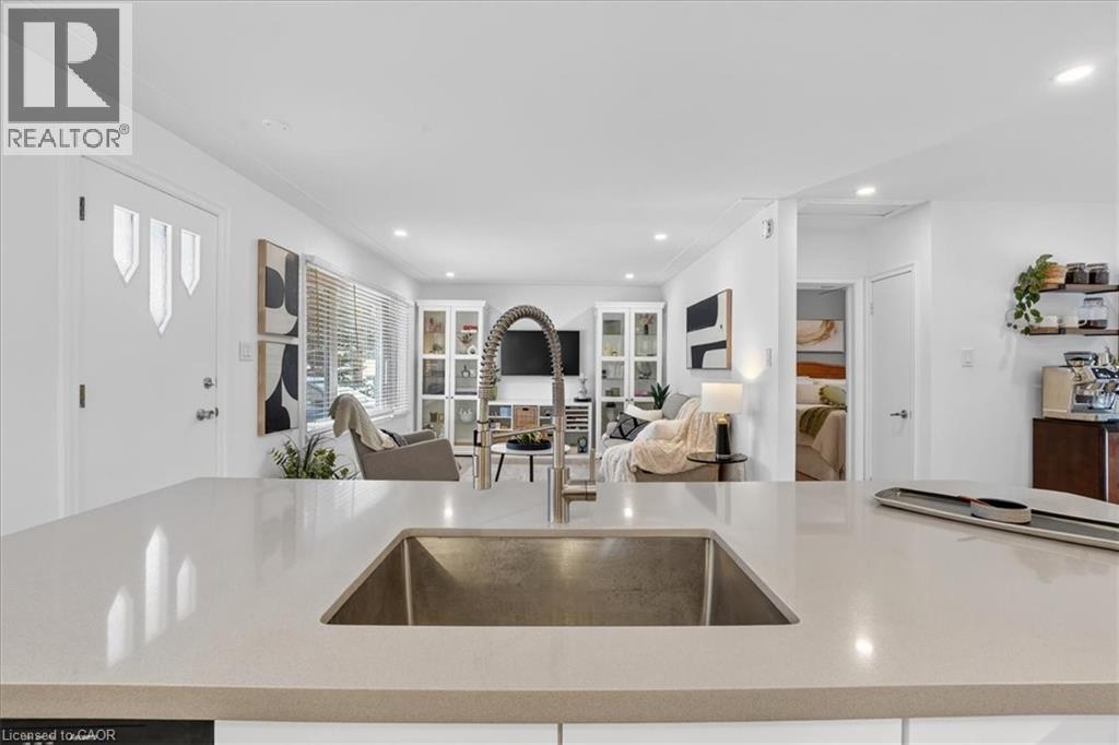 83 Elgin Crescent, Waterloo, Ontario  N2J 2S3 - Photo 13 - 40794928