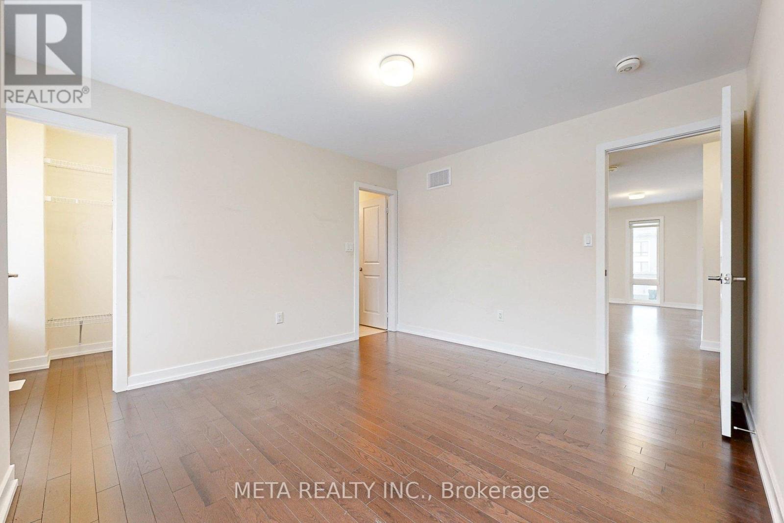 215 Webb Street, Markham, Ontario  L6B 1P1 - Photo 14 - N12672102