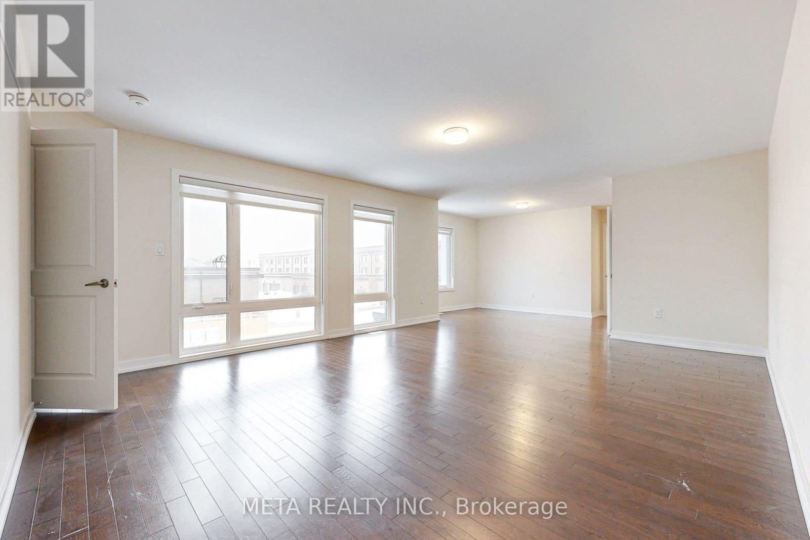 215 Webb Street, Markham, Ontario  L6B 1P1 - Photo 24 - N12672102