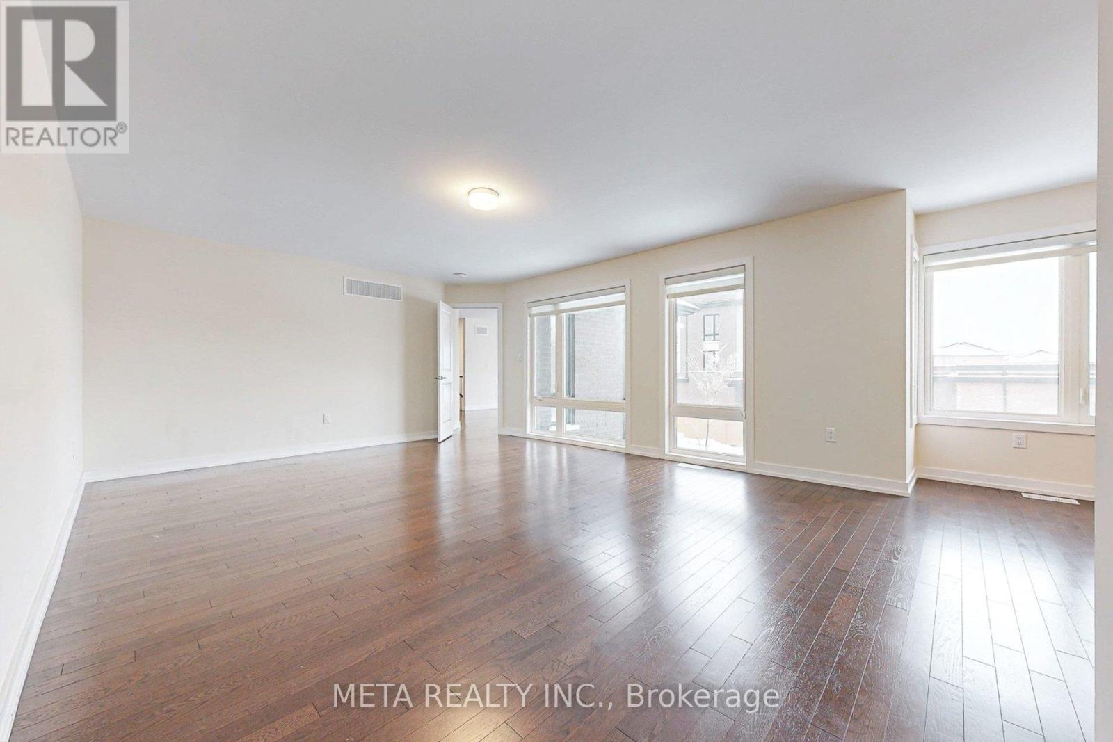 215 Webb Street, Markham, Ontario  L6B 1P1 - Photo 25 - N12672102