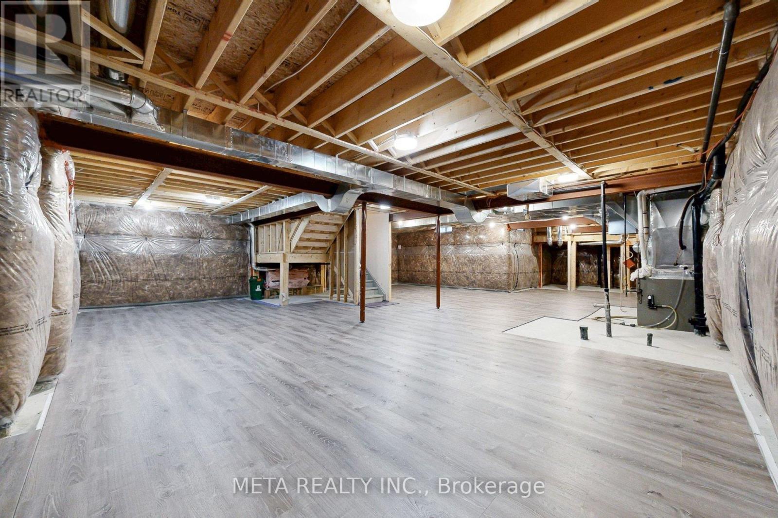 215 Webb Street, Markham, Ontario  L6B 1P1 - Photo 32 - N12672102