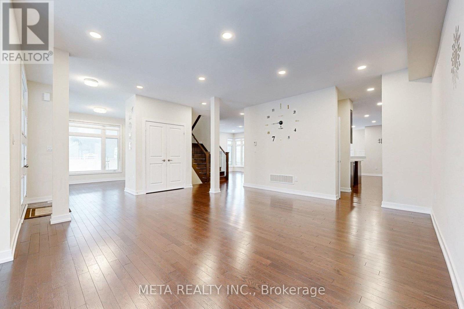 215 Webb Street, Markham, Ontario  L6B 1P1 - Photo 6 - N12672102