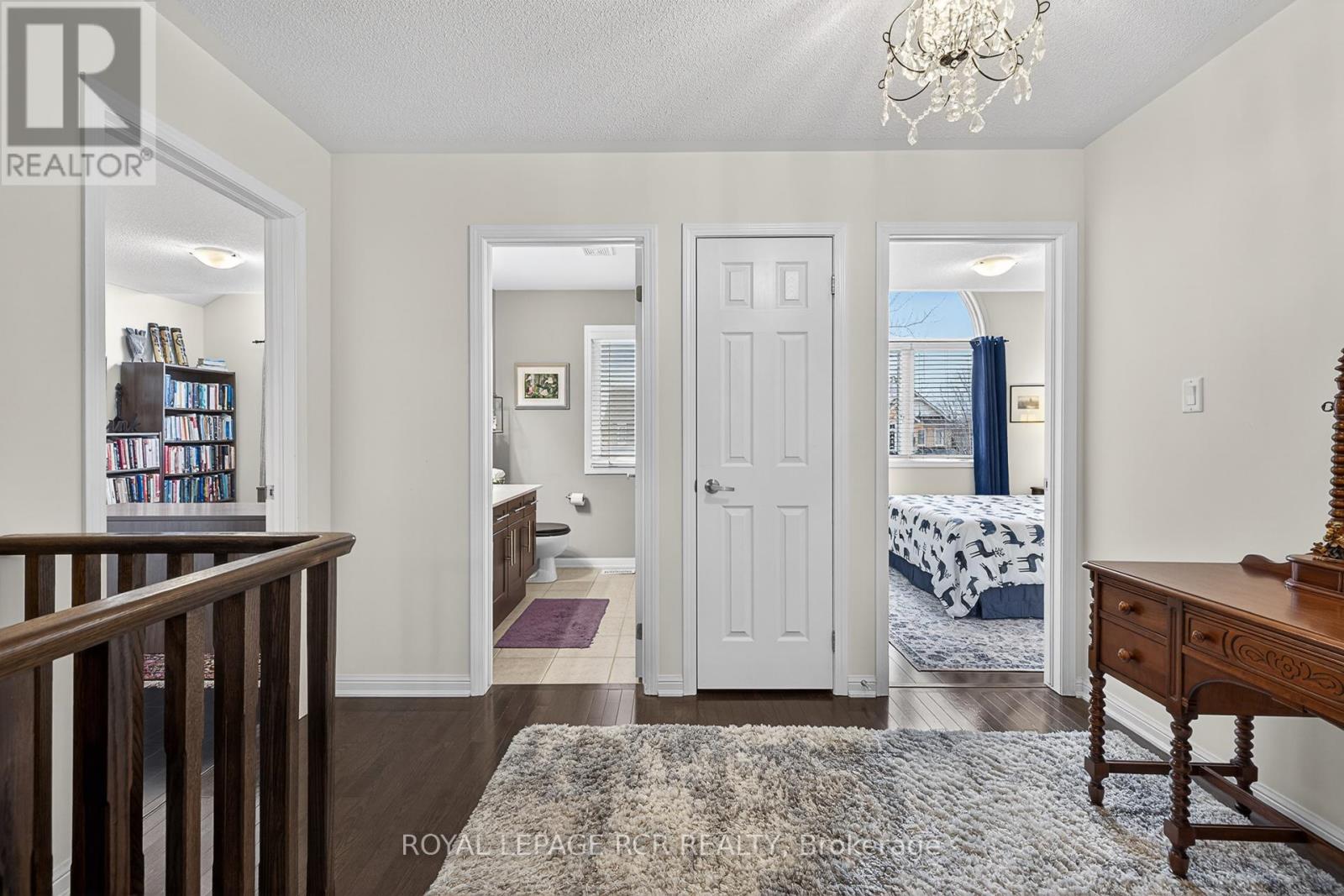 54 Ford Wilson Boulevard, Newmarket, Ontario  L3X 3G8 - Photo 21 - N12672136