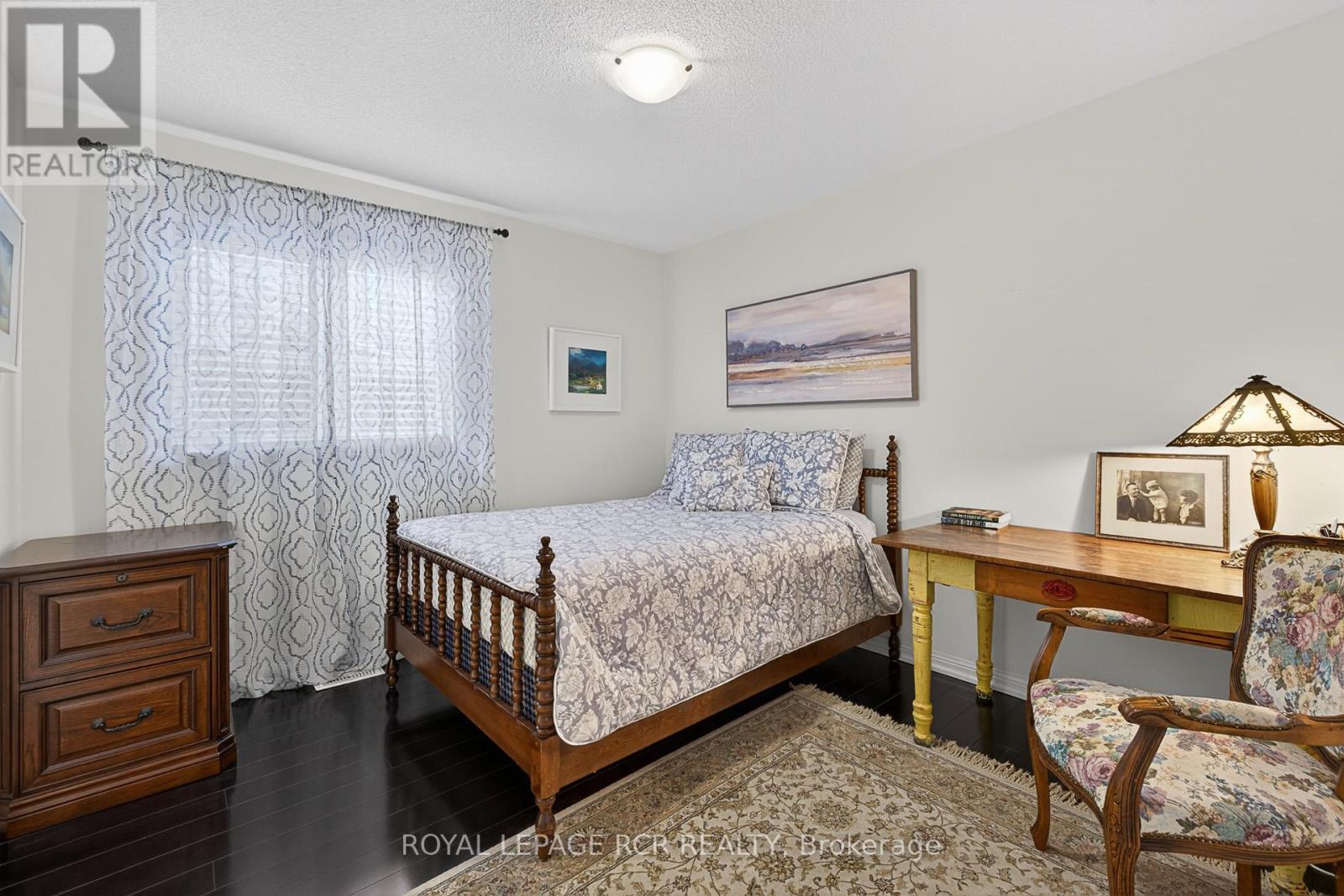 54 Ford Wilson Boulevard, Newmarket, Ontario  L3X 3G8 - Photo 26 - N12672136