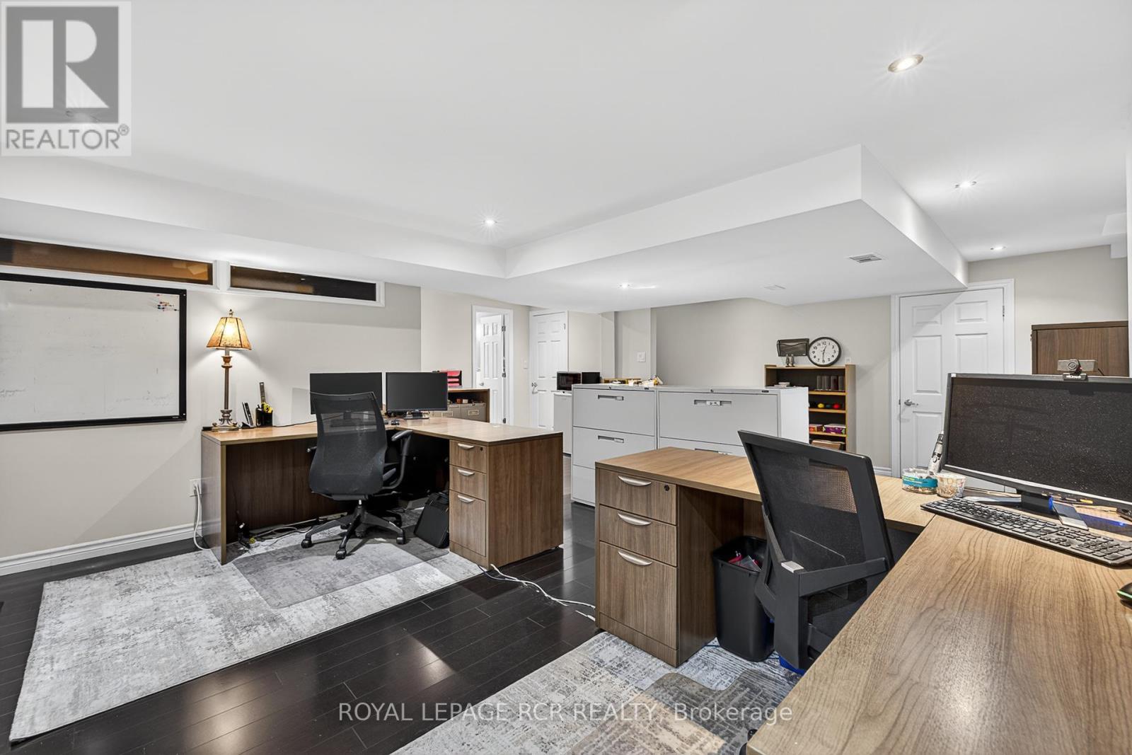 54 Ford Wilson Boulevard, Newmarket, Ontario  L3X 3G8 - Photo 35 - N12672136