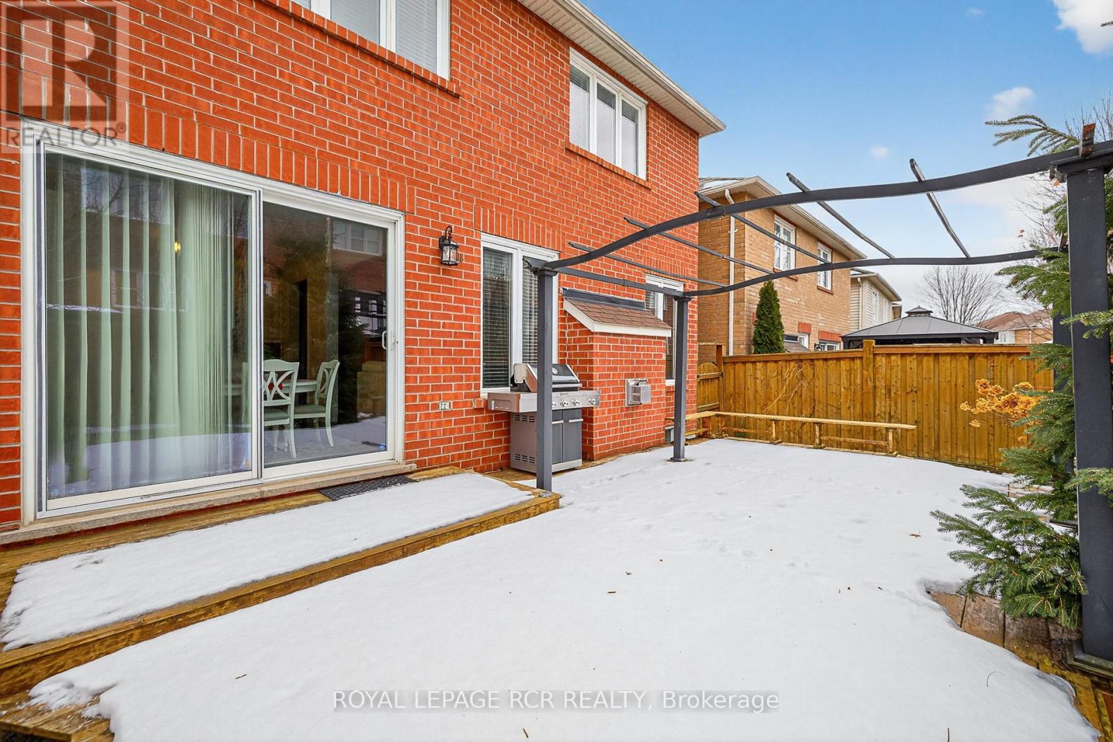 54 Ford Wilson Boulevard, Newmarket, Ontario  L3X 3G8 - Photo 39 - N12672136