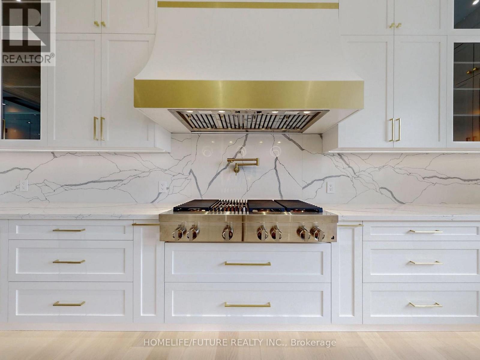 9 Pleasant Valley Drive, Whitchurch-Stouffville, Ontario  L4A 1W3 - Photo 14 - N12672198