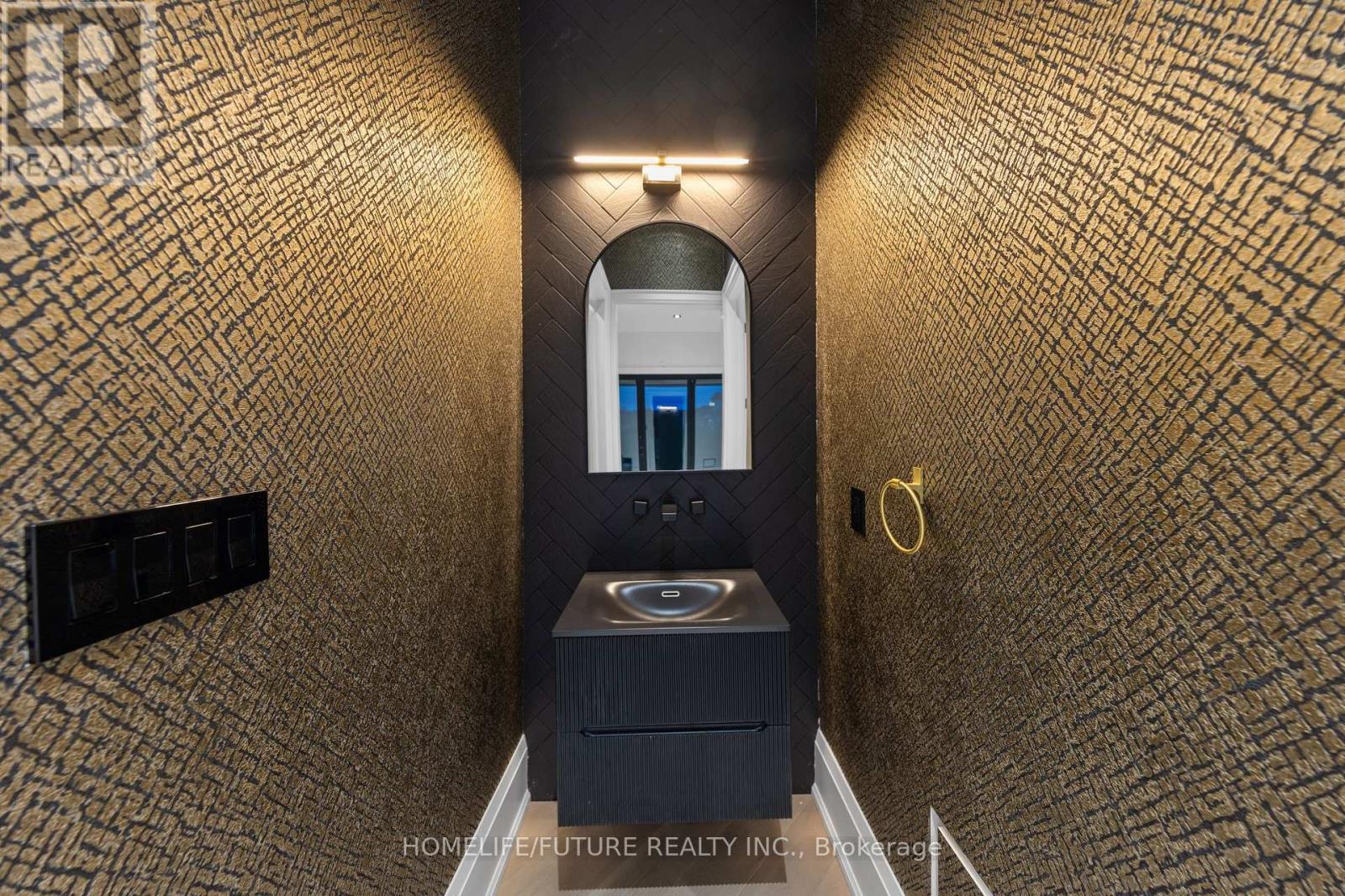 9 Pleasant Valley Drive, Whitchurch-Stouffville, Ontario  L4A 1W3 - Photo 35 - N12672198