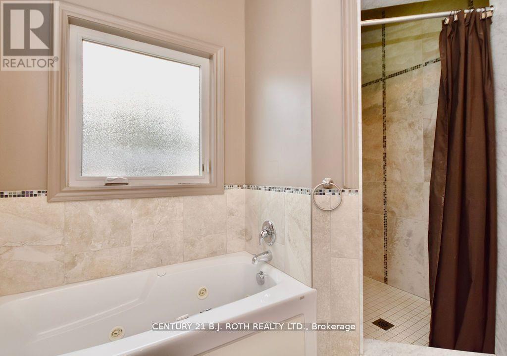 1738 Wingrove Avenue, Innisfil, Ontario  L9S 1S4 - Photo 17 - N12672202