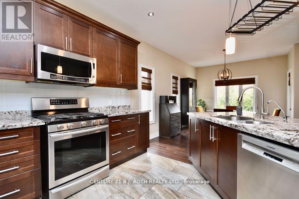 1738 Wingrove Avenue, Innisfil, Ontario  L9S 1S4 - Photo 5 - N12672202