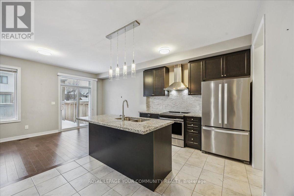 53 Clifford Crescent, New Tecumseth, Ontario  L0G 1W0 - Photo 14 - N12672400