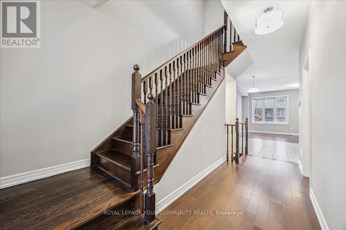 53 Clifford Crescent, New Tecumseth, Ontario  L0G 1W0 - Photo 6 - N12672400