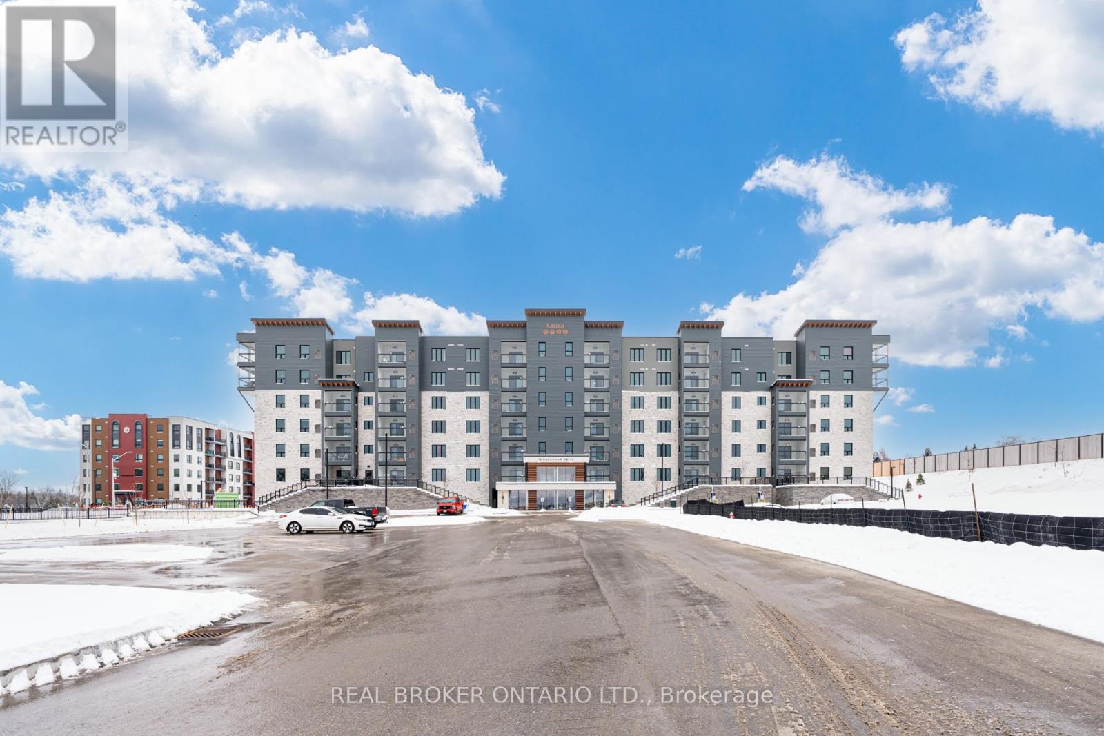 413 - 15 KNEESHAW DRIVE S, barrie, Ontario