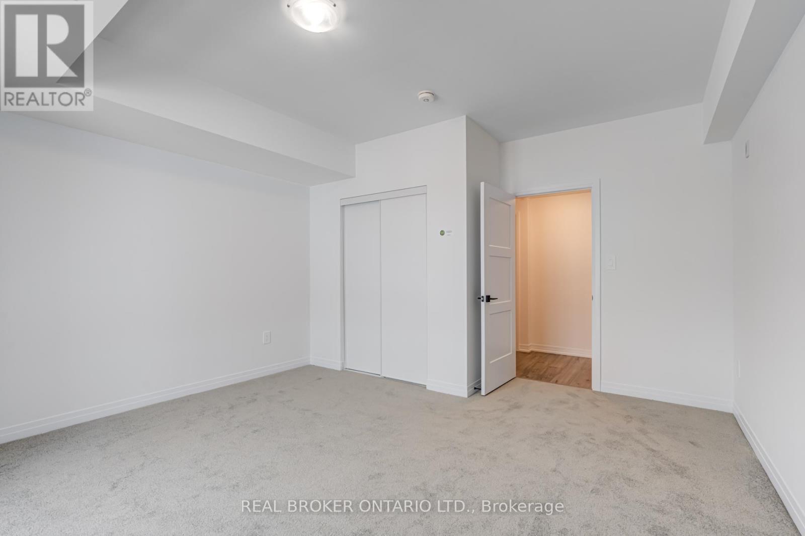 413 - 15 Kneeshaw Drive S, Barrie, Ontario  L9J 0X9 - Photo 21 - S12672200