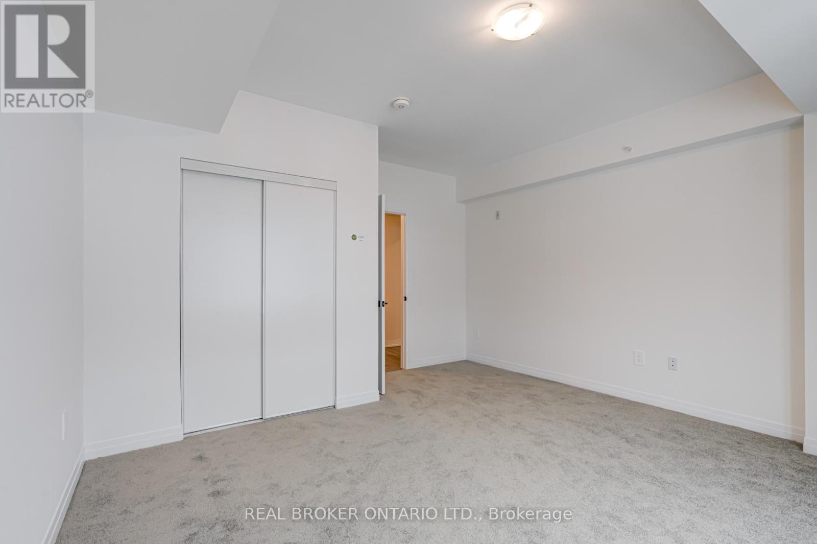 413 - 15 Kneeshaw Drive S, Barrie, Ontario  L9J 0X9 - Photo 22 - S12672200