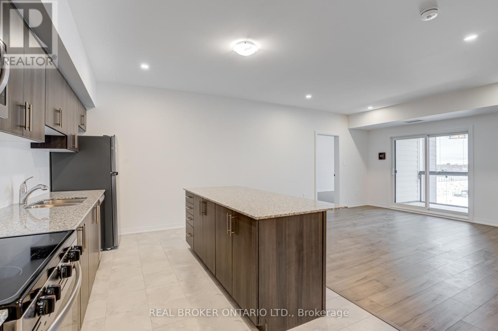 413 - 15 Kneeshaw Drive S, Barrie, Ontario  L9J 0X9 - Photo 9 - S12672200