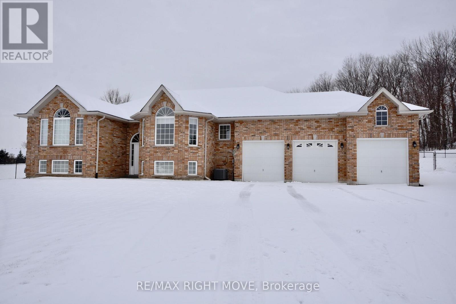 1348 Hawk Ridge Crescent, Severn, Ontario  L3V 6H4 - Photo 2 - S12672282
