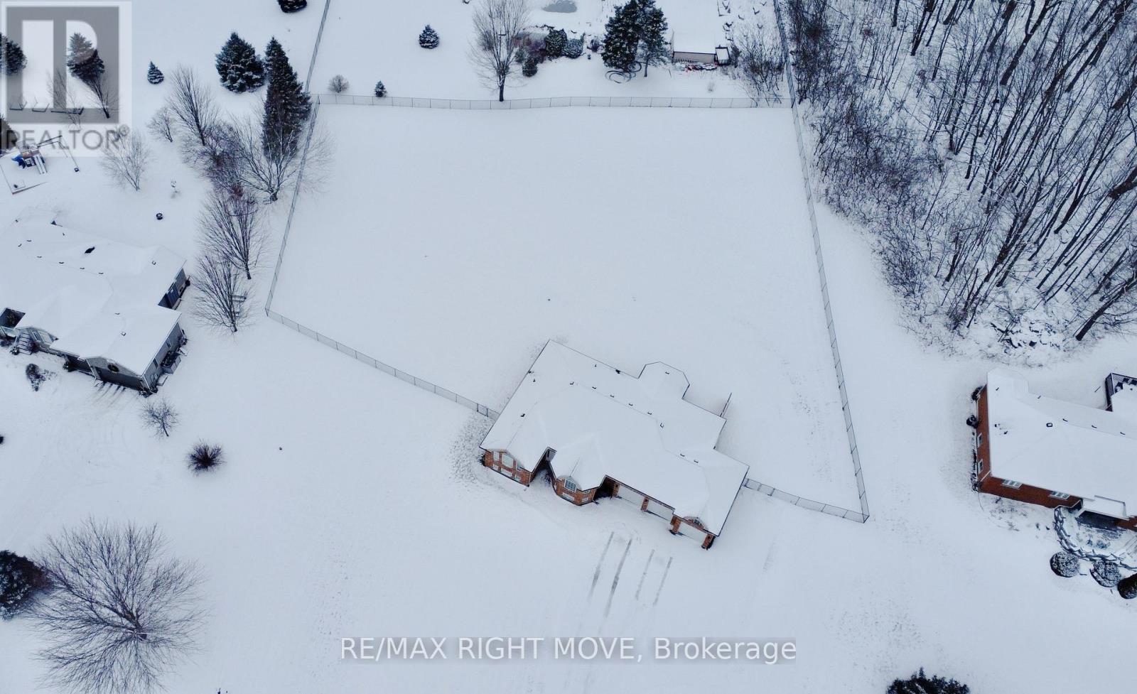 1348 Hawk Ridge Crescent, Severn, Ontario  L3V 6H4 - Photo 27 - S12672282