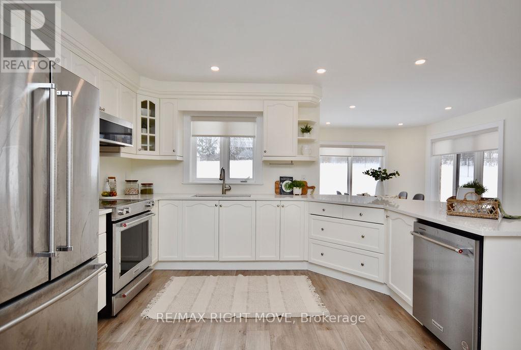 1348 Hawk Ridge Crescent, Severn, Ontario  L3V 6H4 - Photo 7 - S12672282