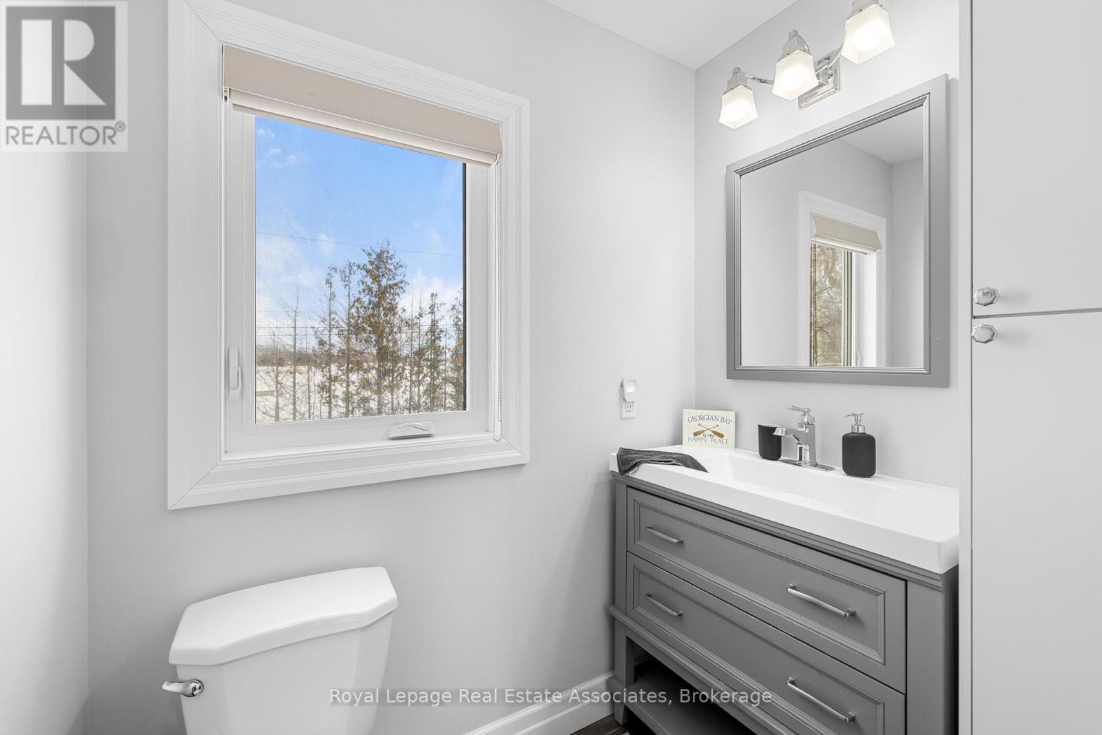 14 Long Point Road, Tay, Ontario  L0K 2C0 - Photo 22 - S12672324