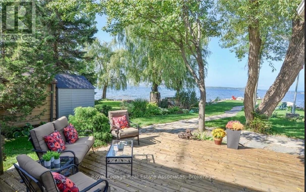 14 Long Point Road, Tay, Ontario  L0K 2C0 - Photo 5 - S12672324